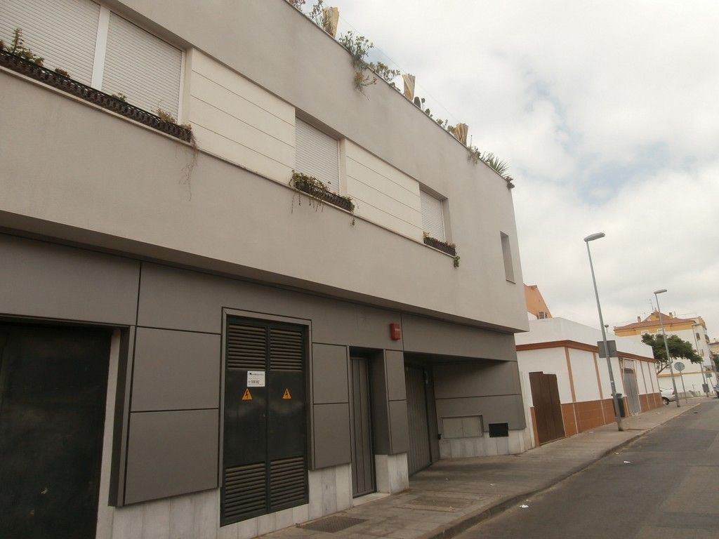 Vista exterior de Pis en venda en Jerez de la Frontera amb Traster