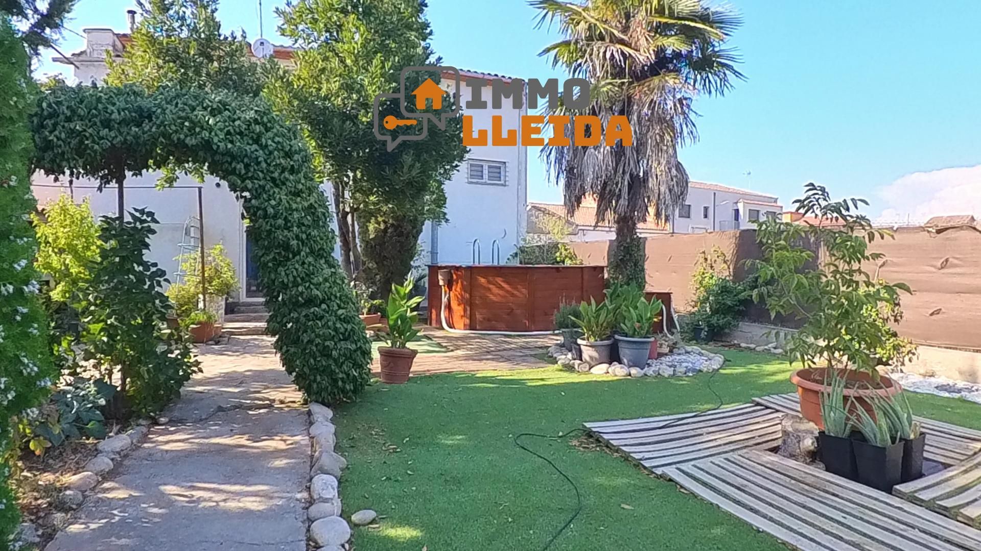Garden of Single-family semi-detached for sale in Torrelameu  with Heating, Terrace and Swimming Pool