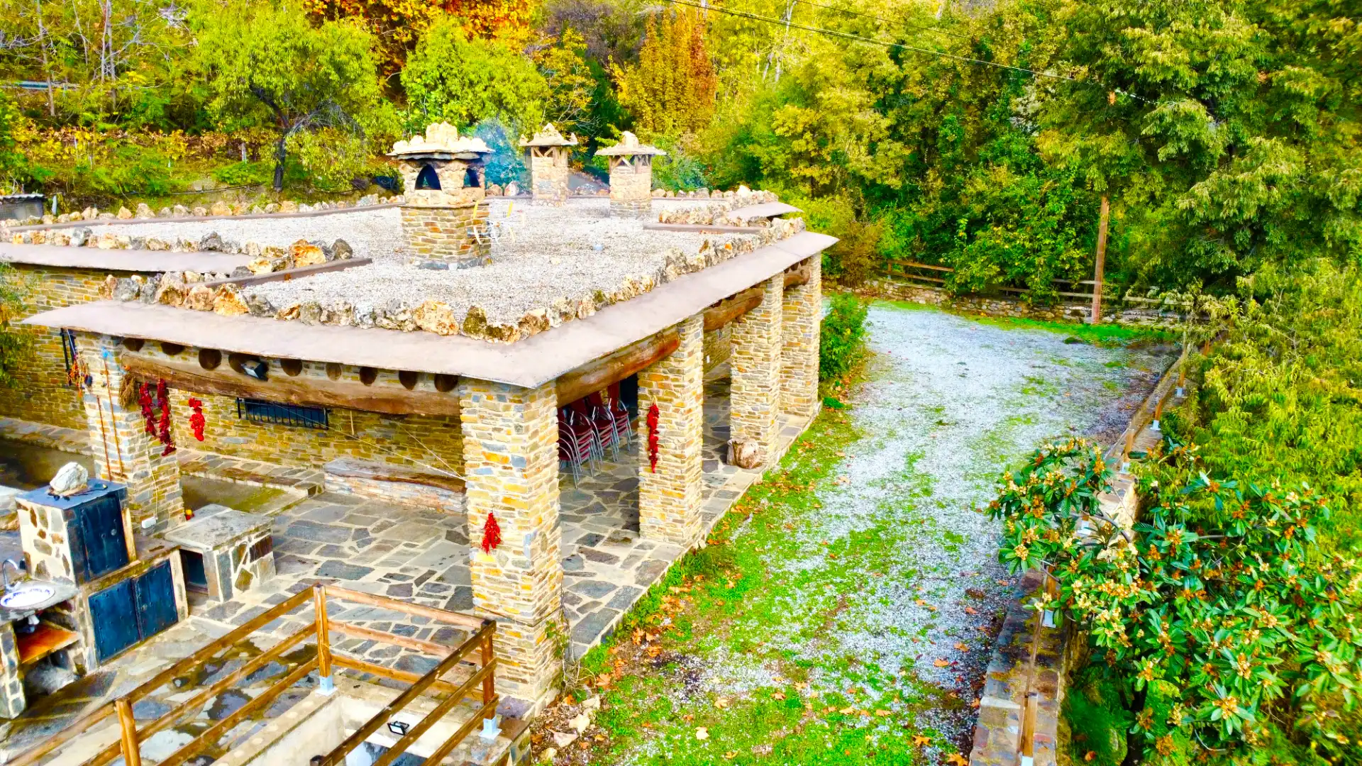 Garden of Houses for sale in Alpujarra de la Sierra  with Heating, Private garden and Terrace