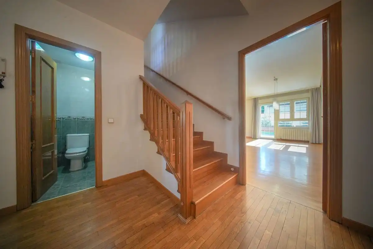 Casa adosada en venta en Pozuelo de Alarcón con Aire acondicionado, Calefacción y Jardín privado