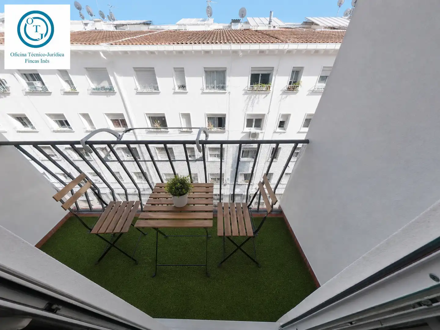 Terrasse von Wohnung zum Verkauf in Mollet del Vallès mit Klimaanlage, Heizung und Ofen