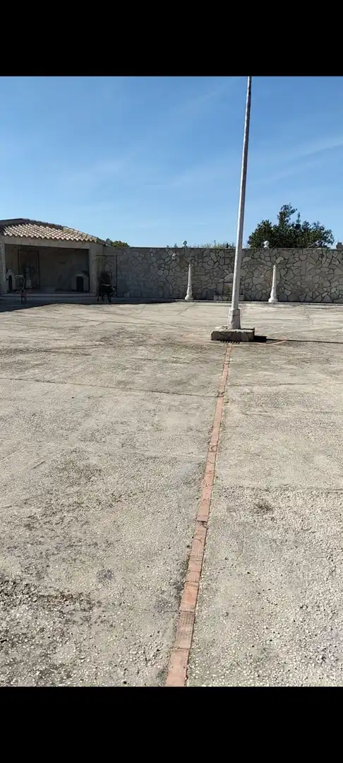 Vista exterior de Finca rústica en venda en Chiclana de la Frontera amb Aire condicionat, Terrassa i Traster