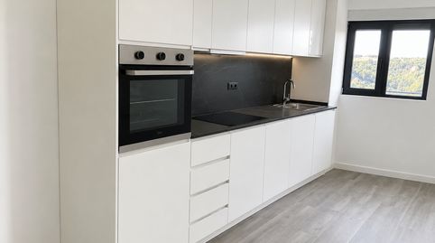 Piso de 3 dormitorios con vistas abiertas, parking  en Gelida, imagen 2