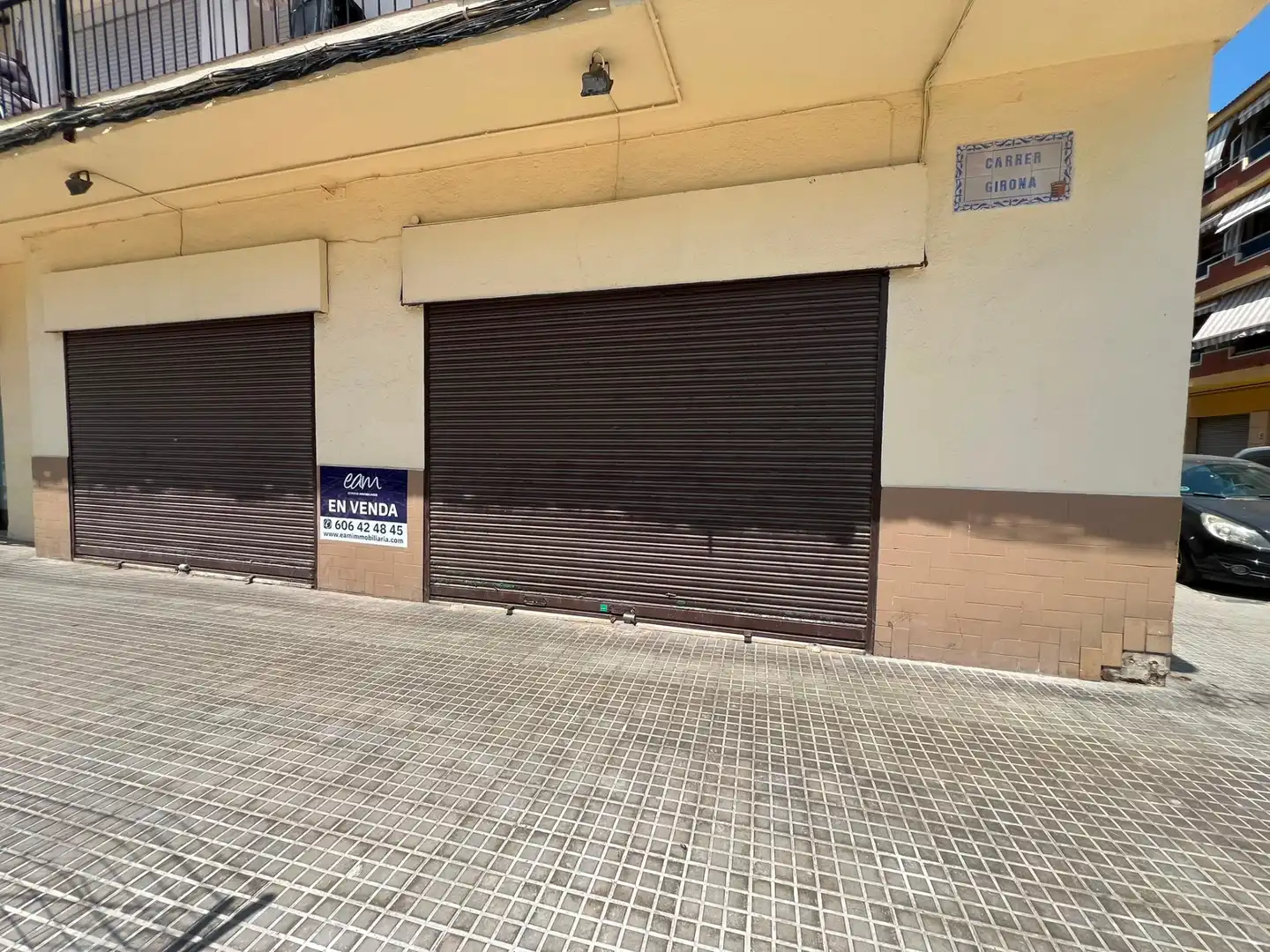 Locale commerciale in vendita a Carrer de Girona 77