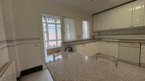 Foto 3 de Piso de alquiler en Atenas, Avenida Europa - San Antón,  Toledo Capital