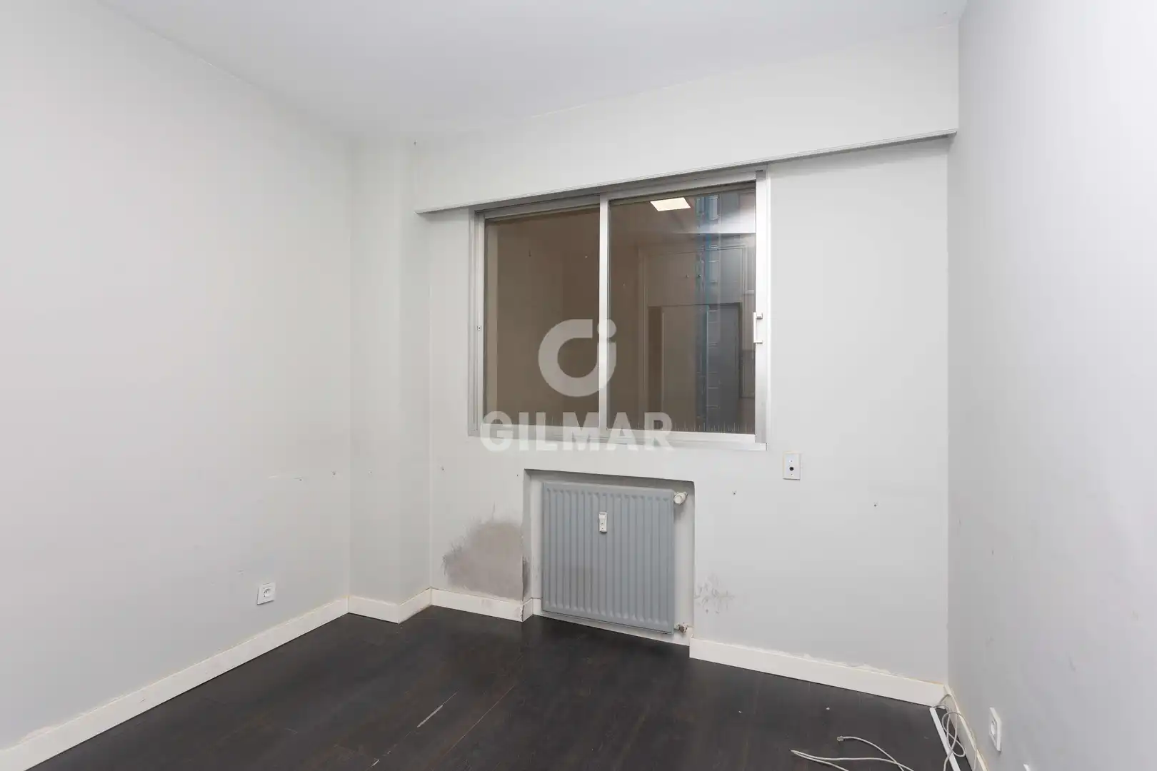 Habitación de Piso en venta en Madrid con Calefacción