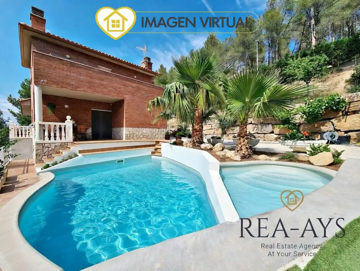 Vista exterior de Casa o chalet en venta en Cervelló con Aire acondicionado, Calefacción y Jardín privado