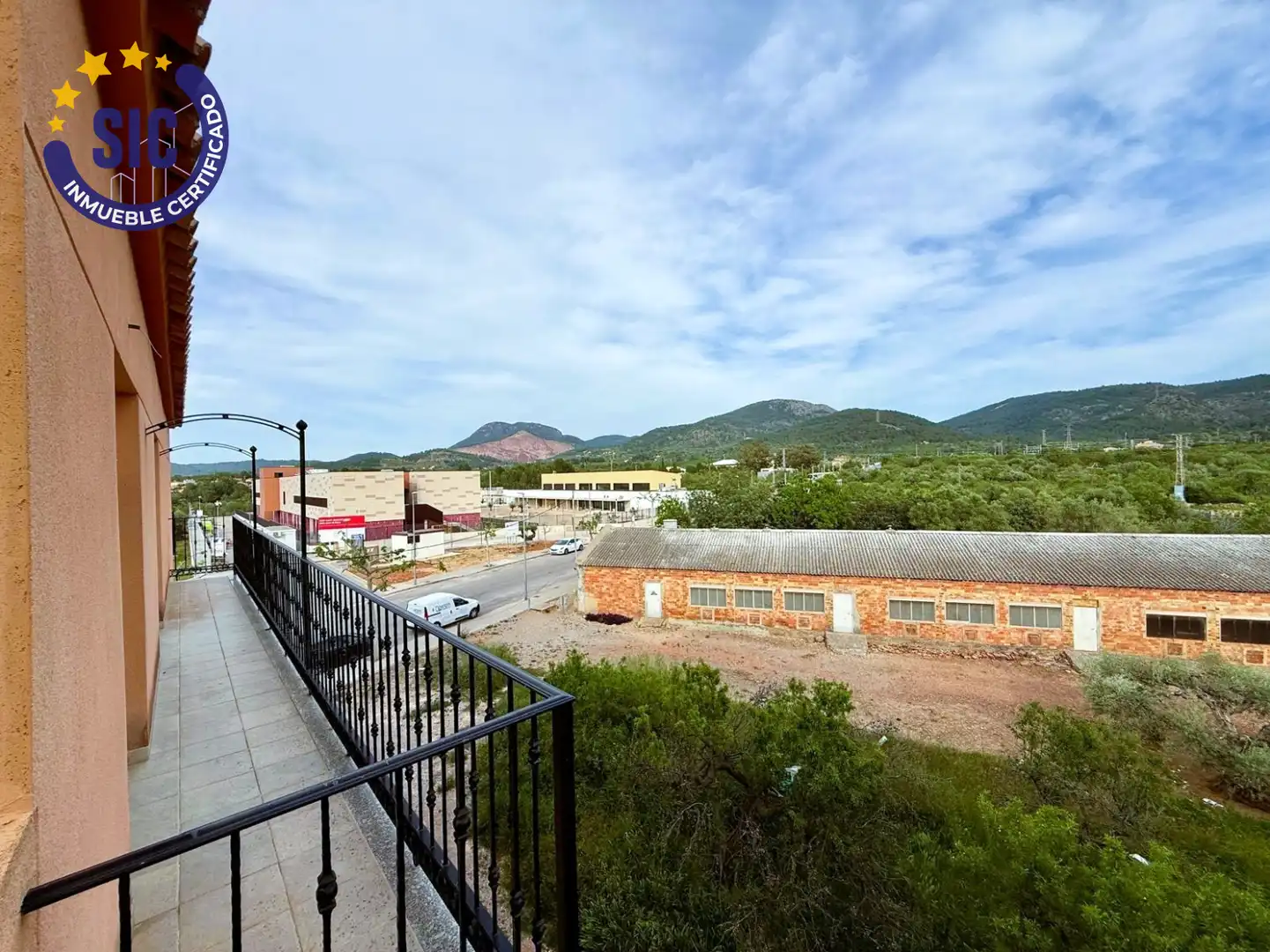 Vista exterior de Casa adosada en venda en Sant Joan de Moró amb Jardí privat, Terrassa i Traster