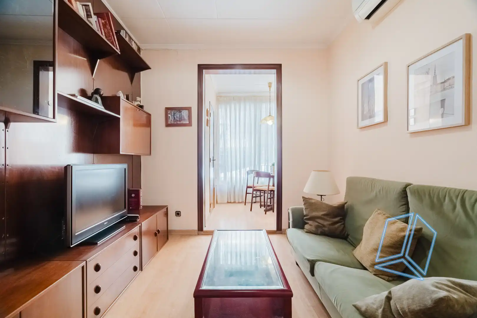 Living room of Flat for sale in Gràcia