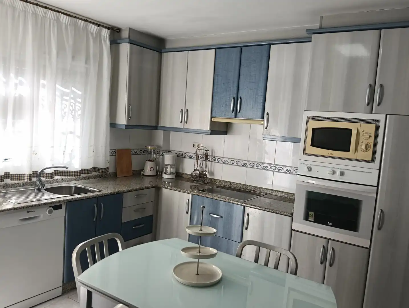 Kitchen of Detached homes for sale in Betanzos  with Terrace