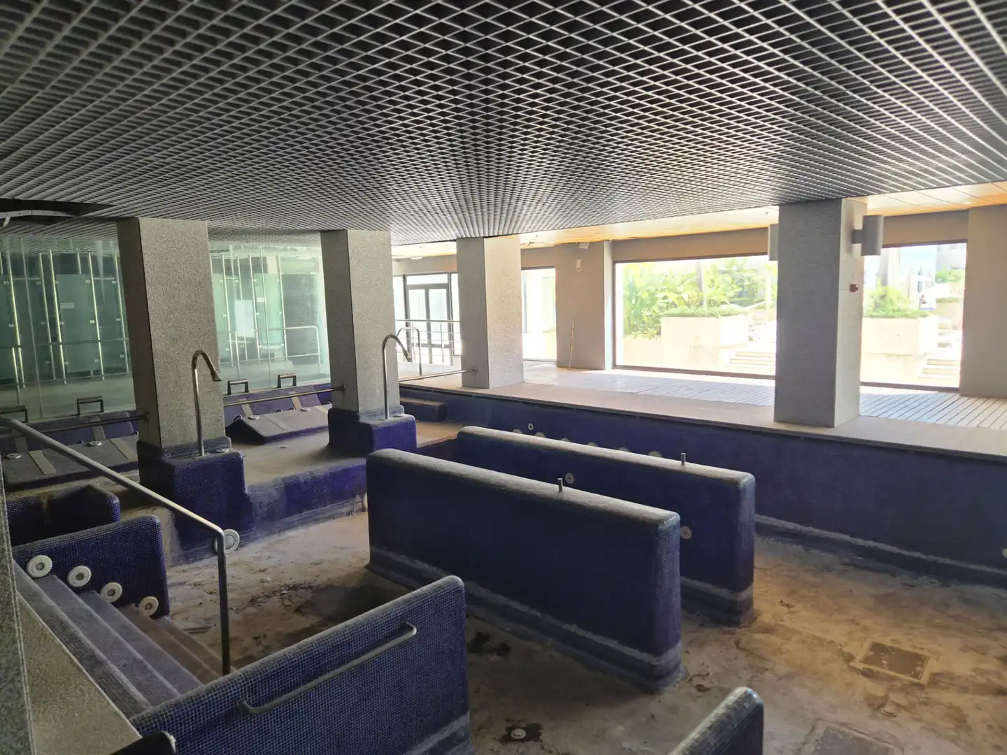 Commercial properties for rent in Marbella  with Air Conditioner