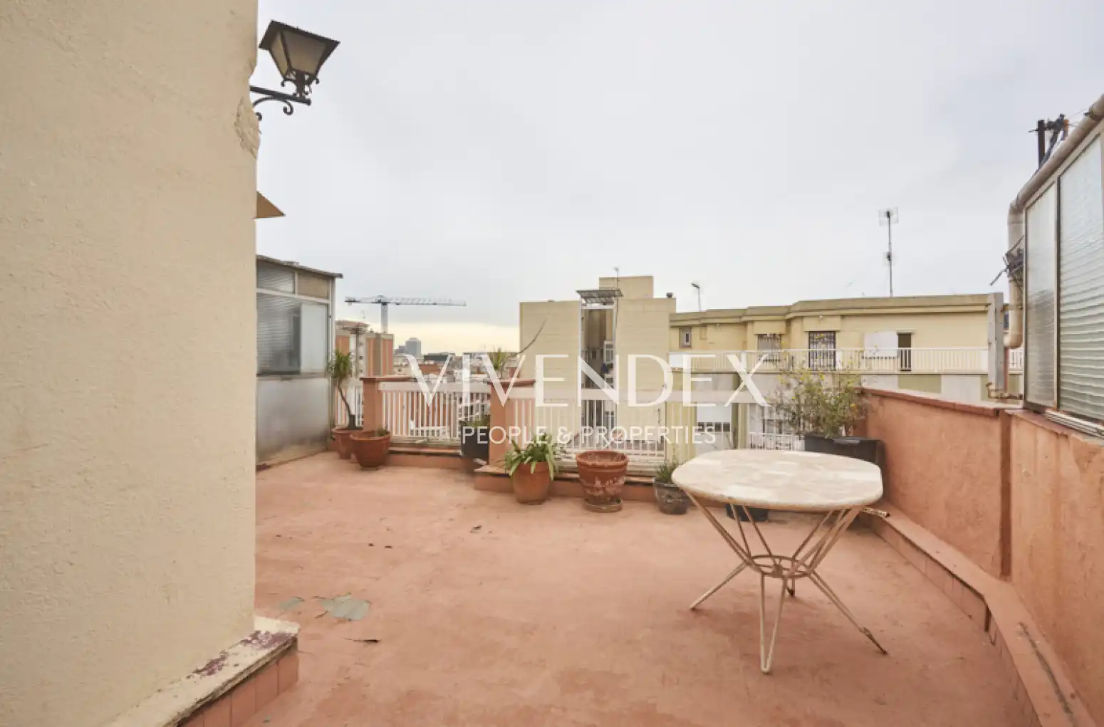 Terraza de Ático en venta en L'Hospitalet de Llobregat con Aire acondicionado, Calefacción y Terraza