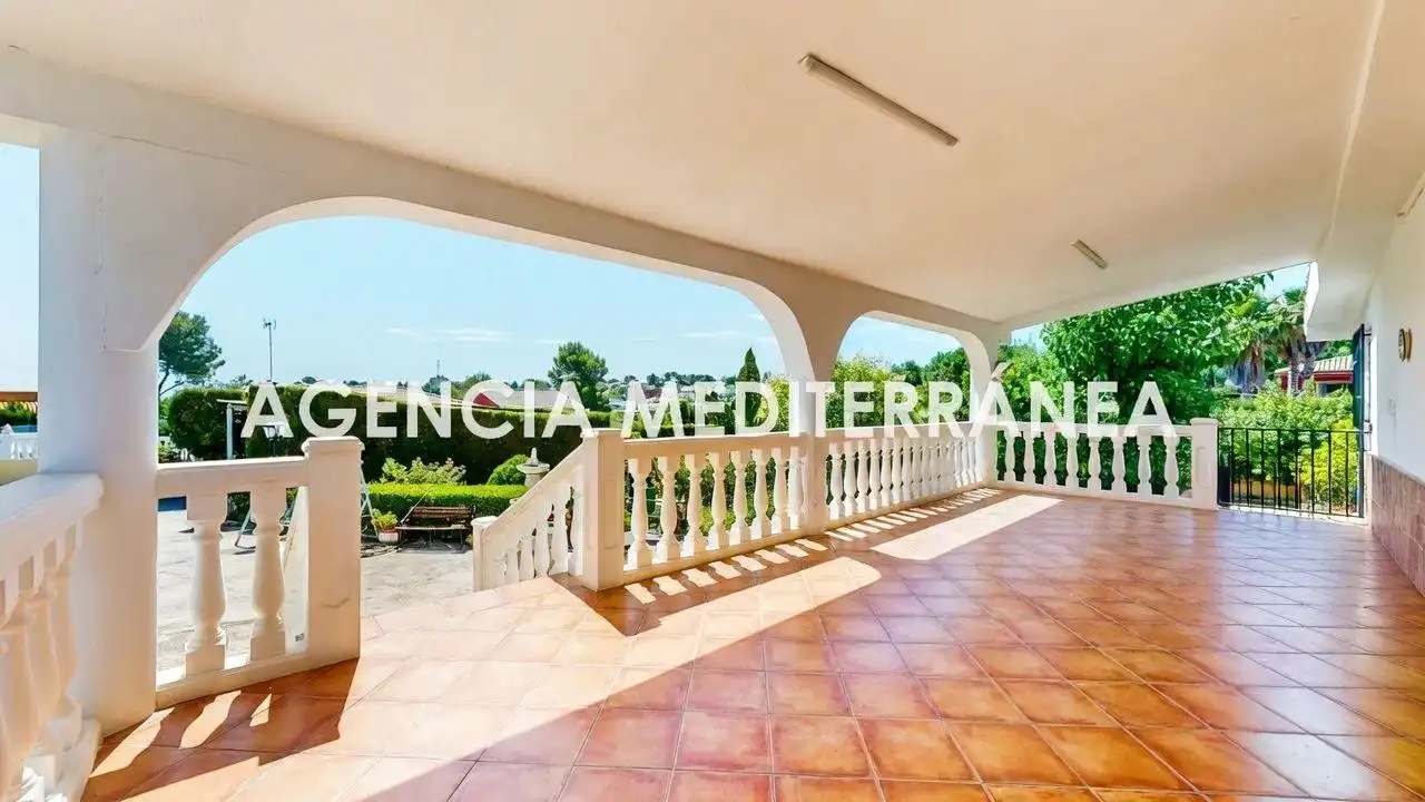 Chalet con piscina en venta en Montserrat, imagen 61