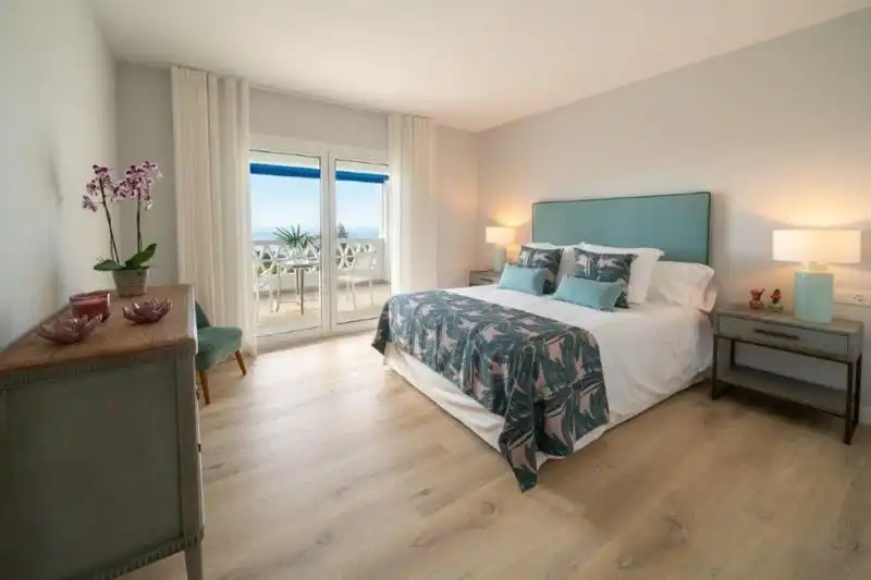 Penthouse mit Terrasse zur Miete in Nueva Andalucía, imagen 36