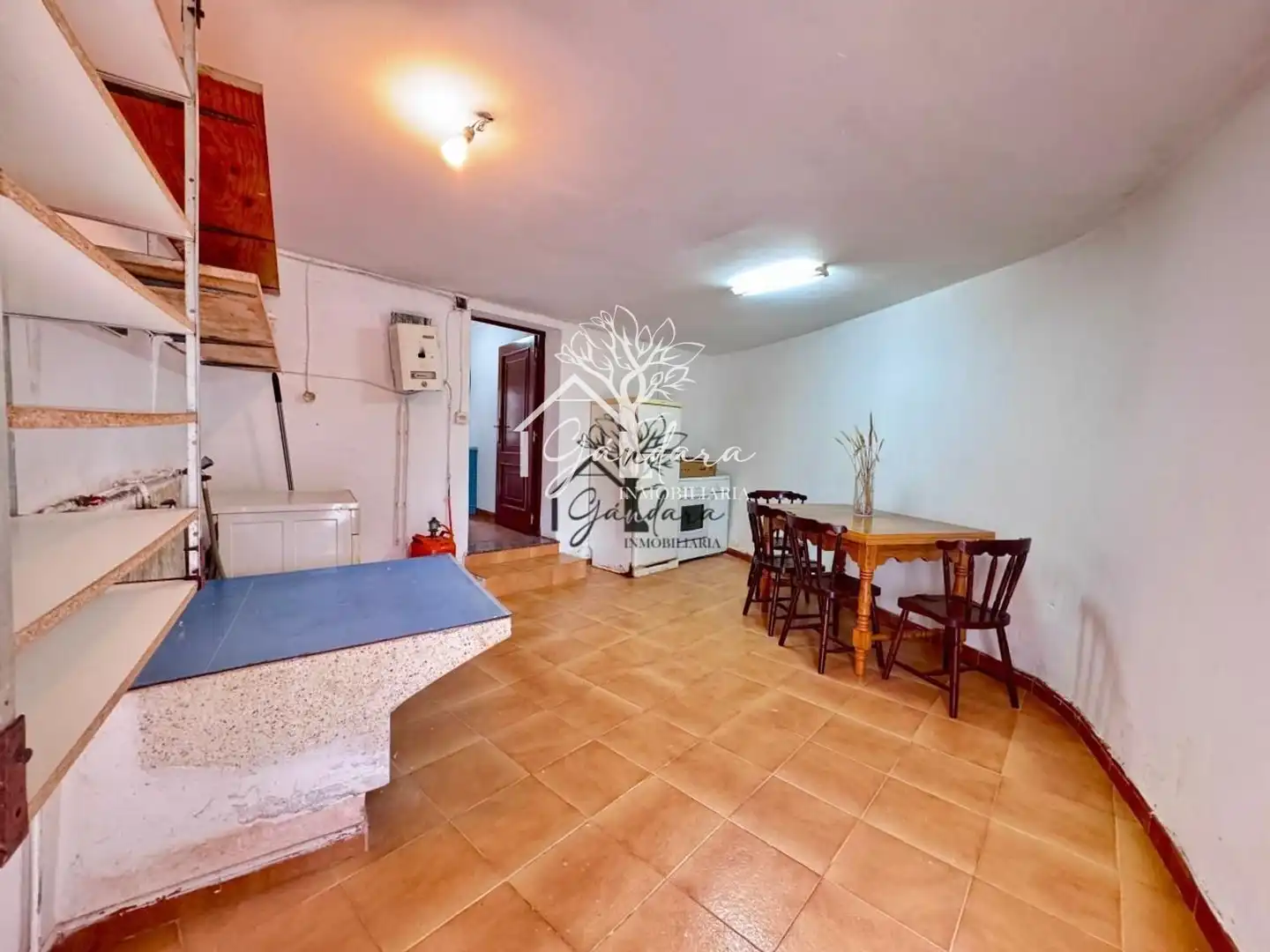 Einfamilien-Reihenhaus zum Verkauf in Ferrol mit Terrasse und Abstellraum