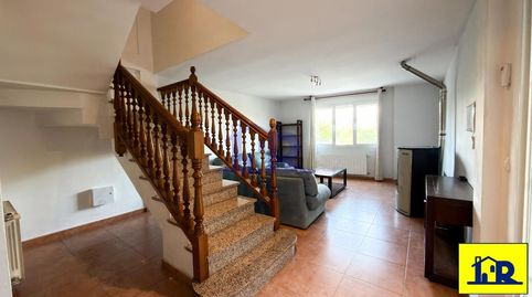 Foto 2 de Casa adosada en venta en Reyes Católicos - Paseo San Antonio, Cuenca Capital