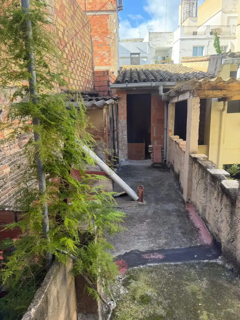 Casa adosada en venta en Carrer de la Conquesta, 18, Algemesí