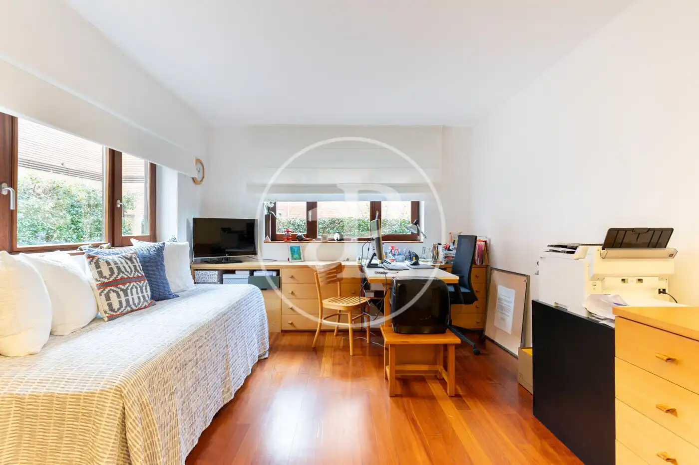 Exterior view of Houses for sale in Sant Cugat del Vallès  with Air Conditioner, Heating and Private garden