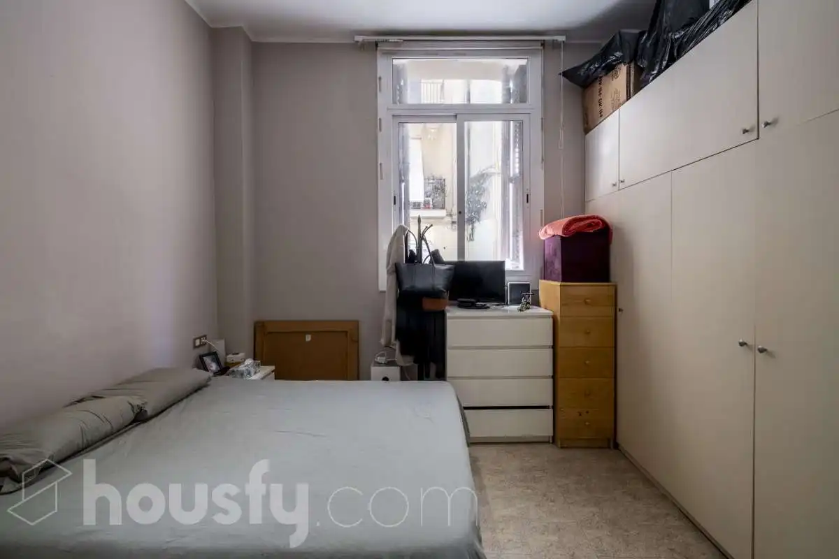 Habitación de Piso en venta en Barcelona con Aire acondicionado