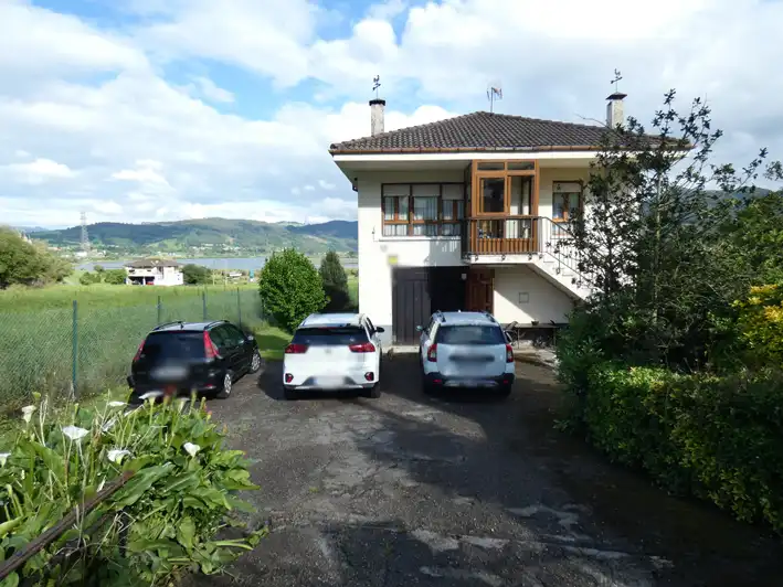 Parking of Houses for sale in Bárcena de Cicero  with Heating, Private garden and Furnished