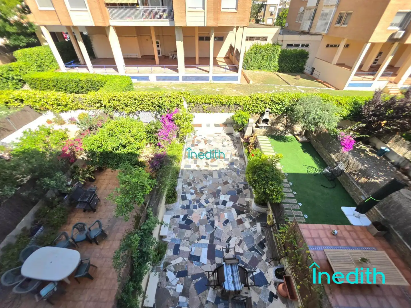 Jardín de Casa o chalet en venta en Viladecans con Calefacción, Jardín privado y Terraza