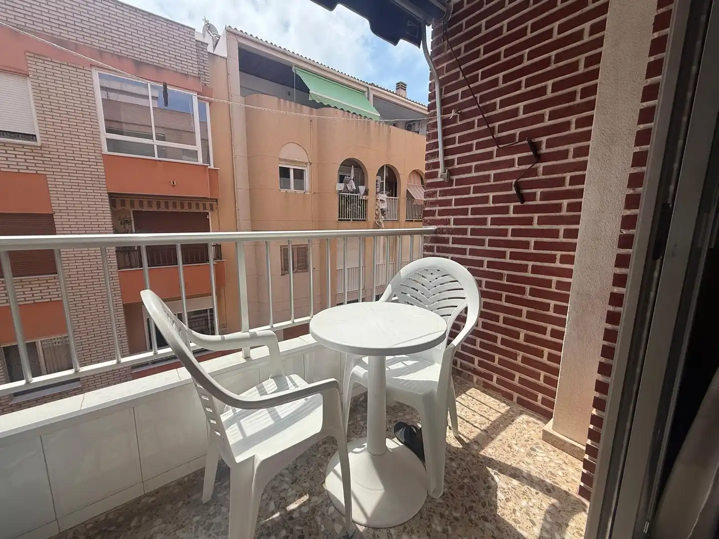 Terrasse von Wohnung zum Verkauf in Torrevieja mit Klimaanlage, Heizung und Möbliert