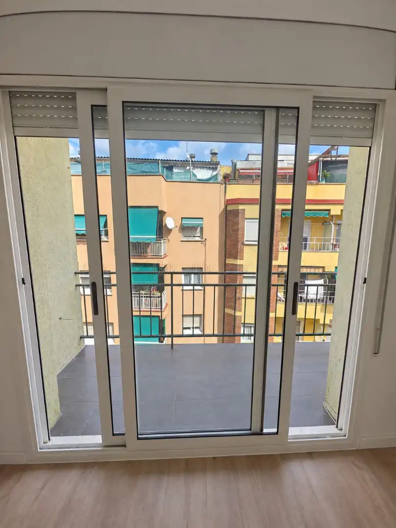 Piso con terraza en venta en Carrer de González, imagen 3
