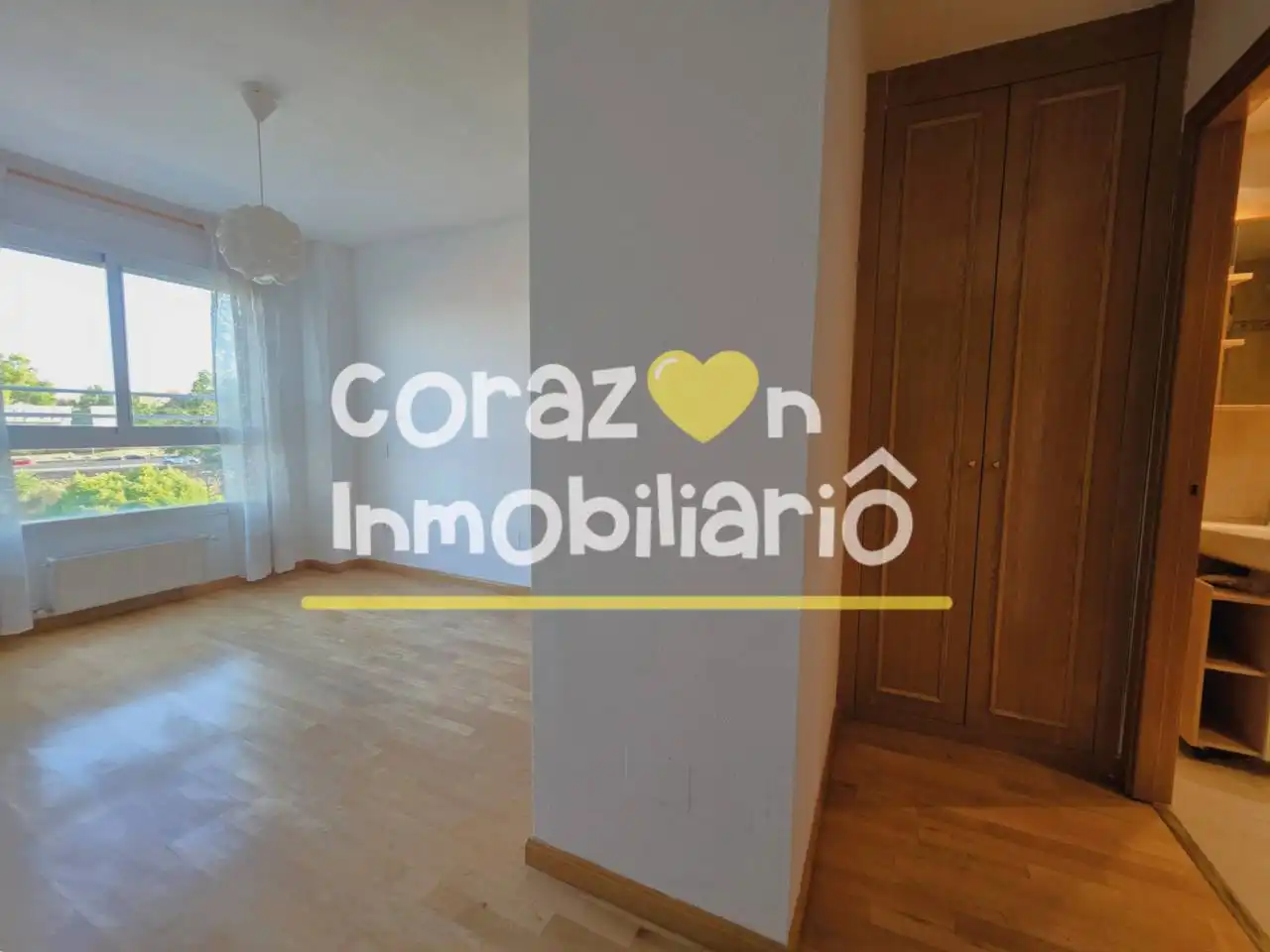 Bedroom of Flat for sale in Madrid  with Heating, Parquet flooring and Storage room