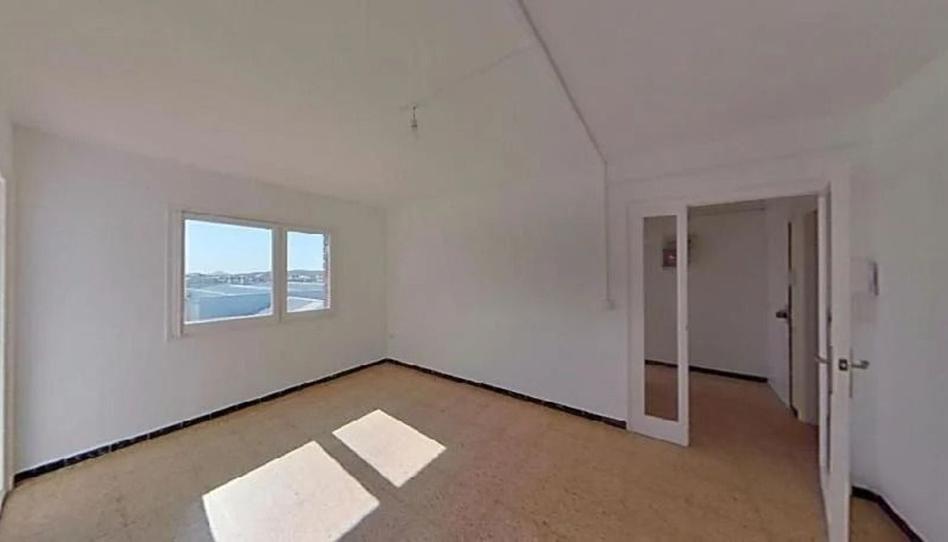 Foto 1 de Piso en venta en Calle de Santiago Rusiñol, Cementiri Vell, Barcelona