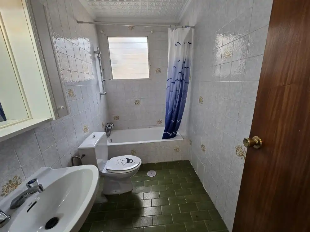 Baño de Apartamento en venta en Salinas