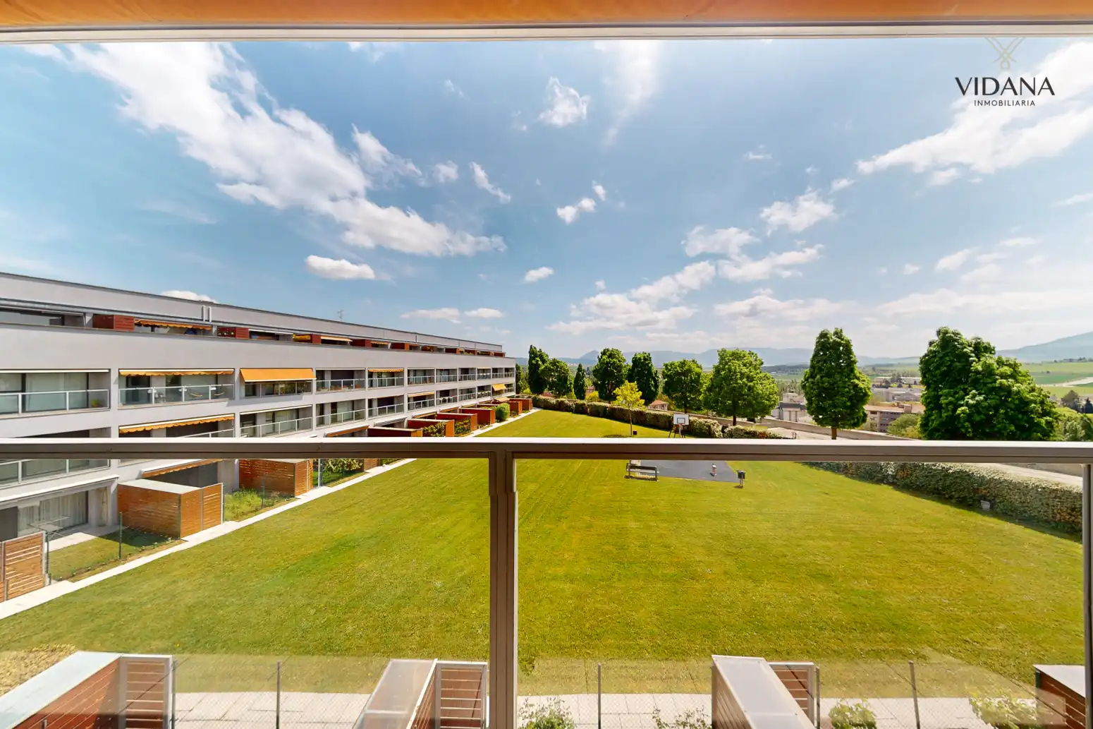 Terraza de Ático en venta en  Pamplona / Iruña con Calefacción, Jardín privado y Parquet