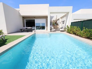Villa avec piscine à vendre à N/A