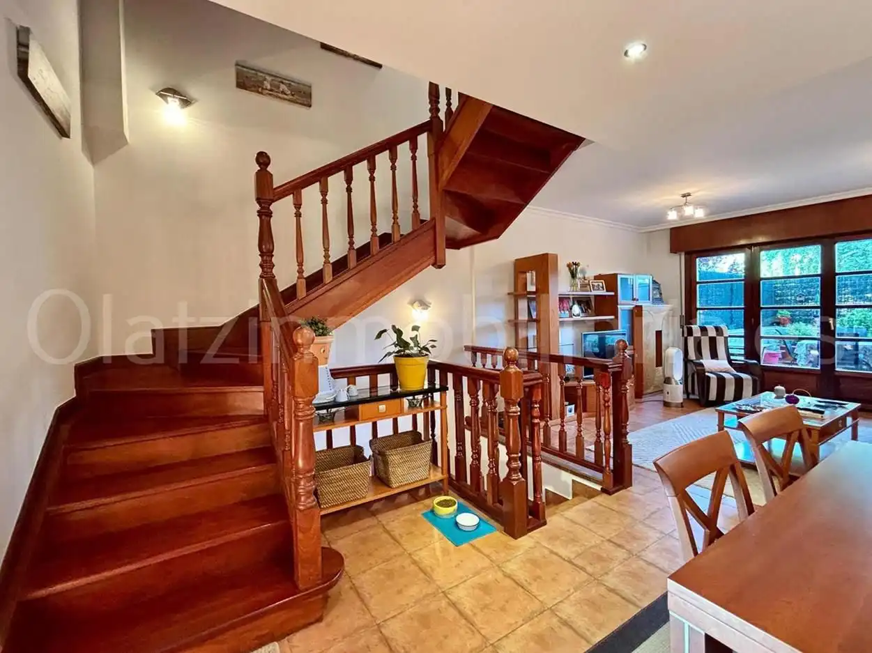 Haus oder Chalet zum Verkauf in Zalla