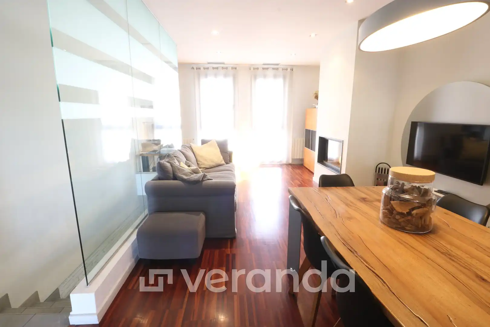 Sala d'estar de Casa adosada en venda en Ripollet amb Aire condicionat, Calefacció i Parquet