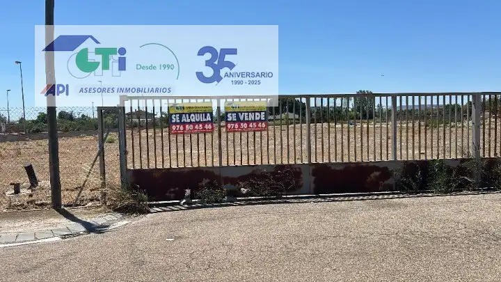 Terreny industrial en venda en Zaragoza