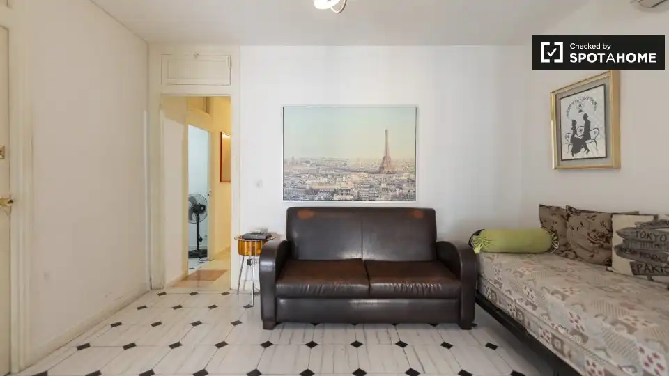 Room in Justicia - Chueca