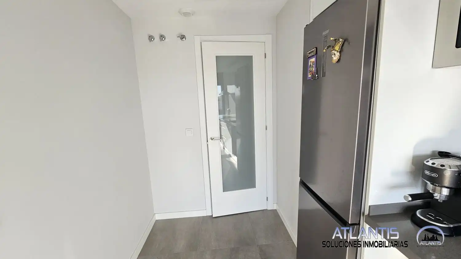 Flat for sale in Sevilla  with Air Conditioner, Heating and Community pool