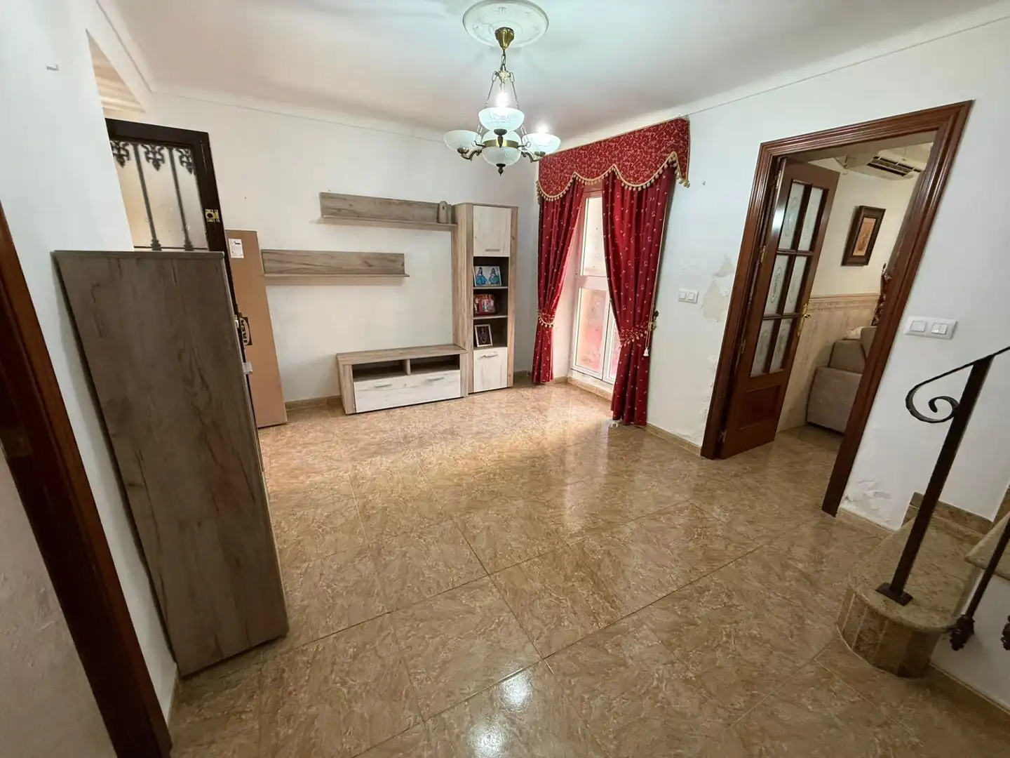 Sala de estar de Casa o chalet en venta en Cuevas de San Marcos con Aire acondicionado, Terraza y Amueblado