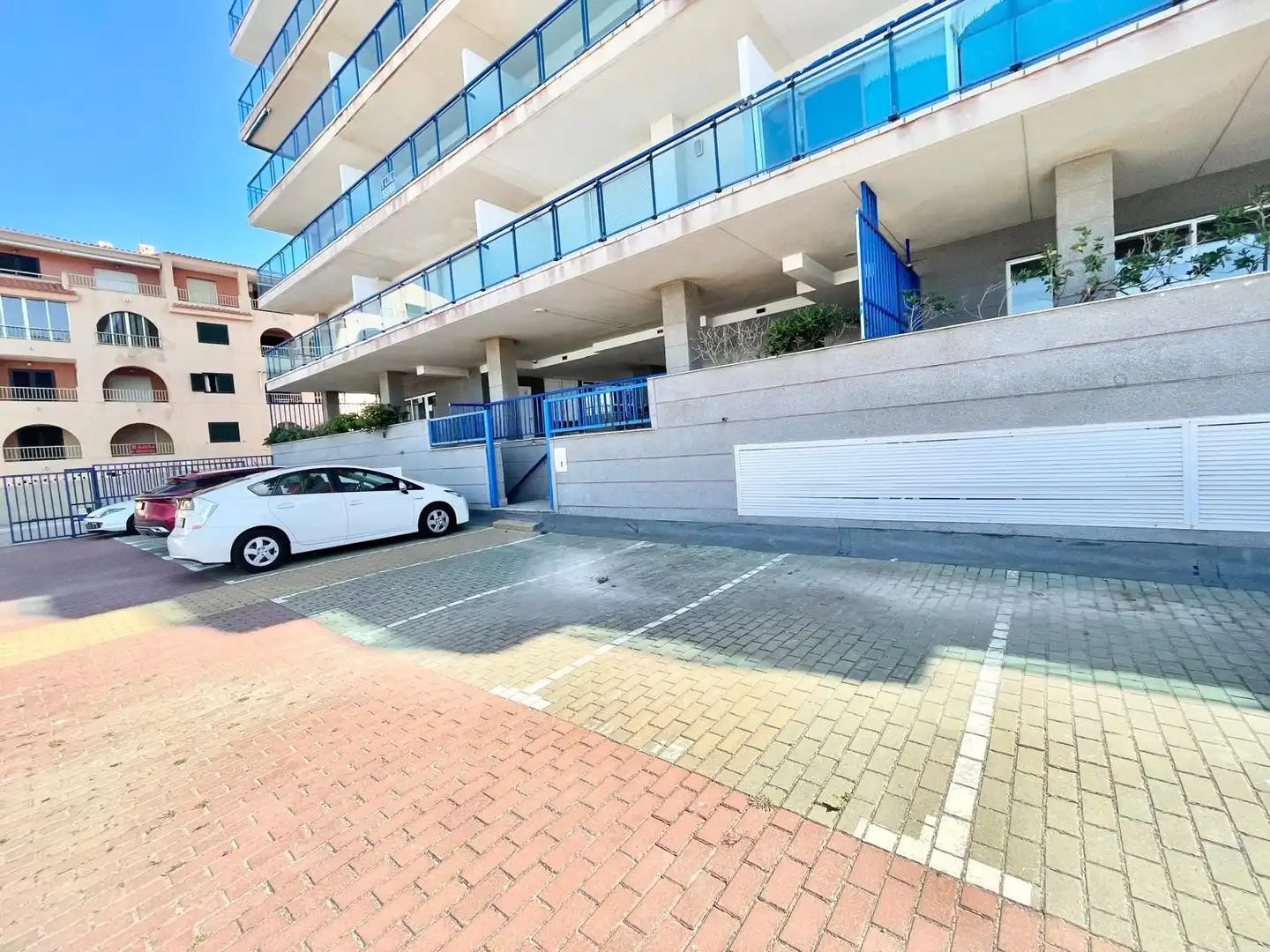 Parking of Apartments for rent in La Manga del Mar Menor  with Air Conditioner, Heating and Terrace