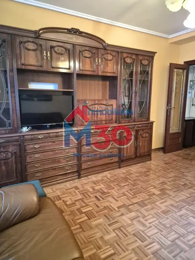 Sala de estar de Piso en venta en Miranda de Ebro con Calefacción, Parquet y Terraza