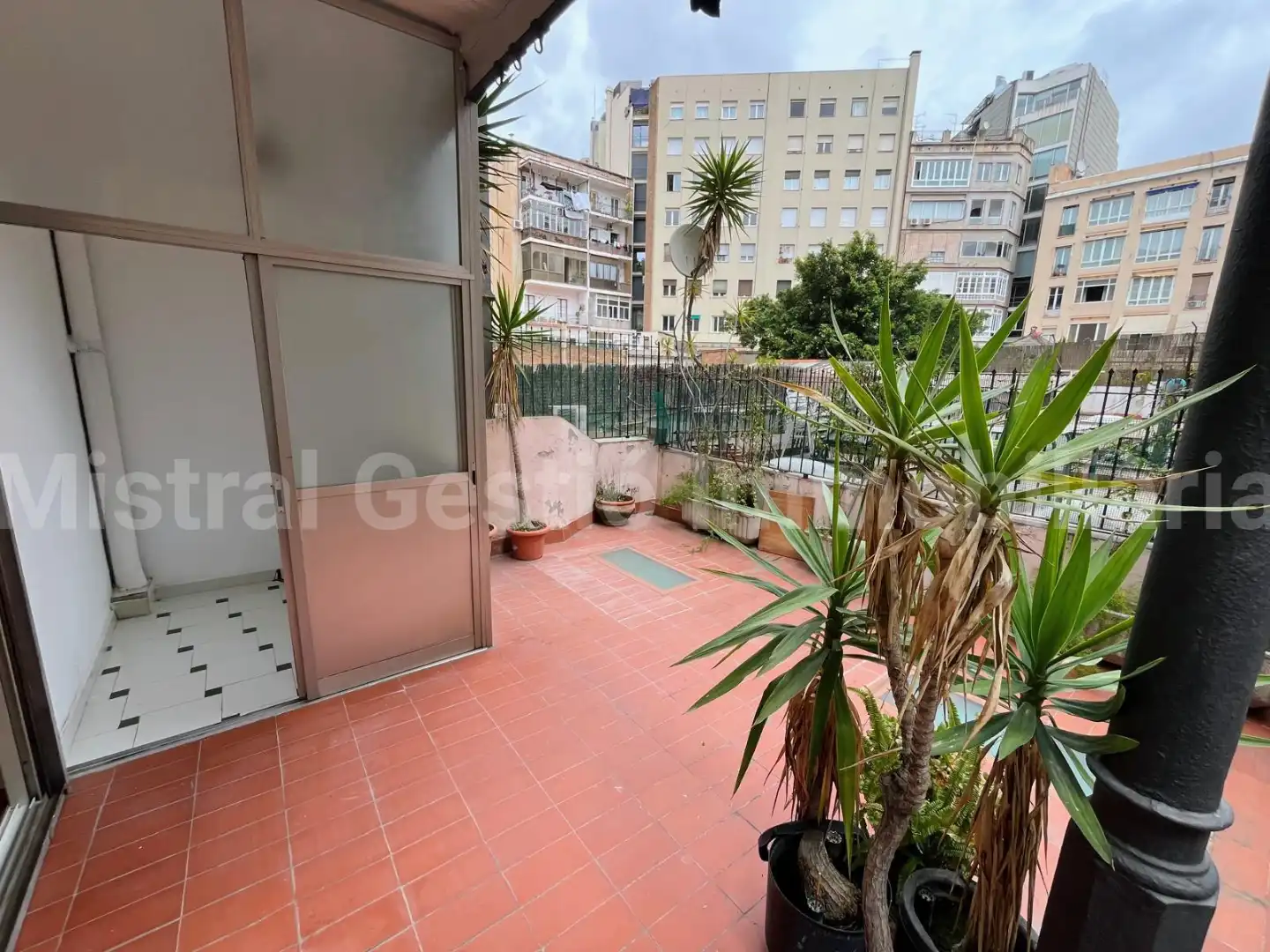 Terraza de Piso de alquiler en Barcelona con Aire acondicionado, Calefacción y Parquet