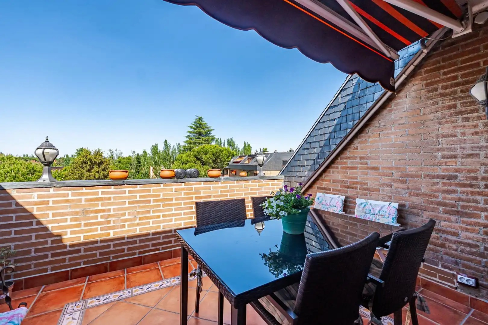 Terrasse von Maisonette zum Verkauf in Majadahonda mit Heizung, Privatgarten und Terrasse