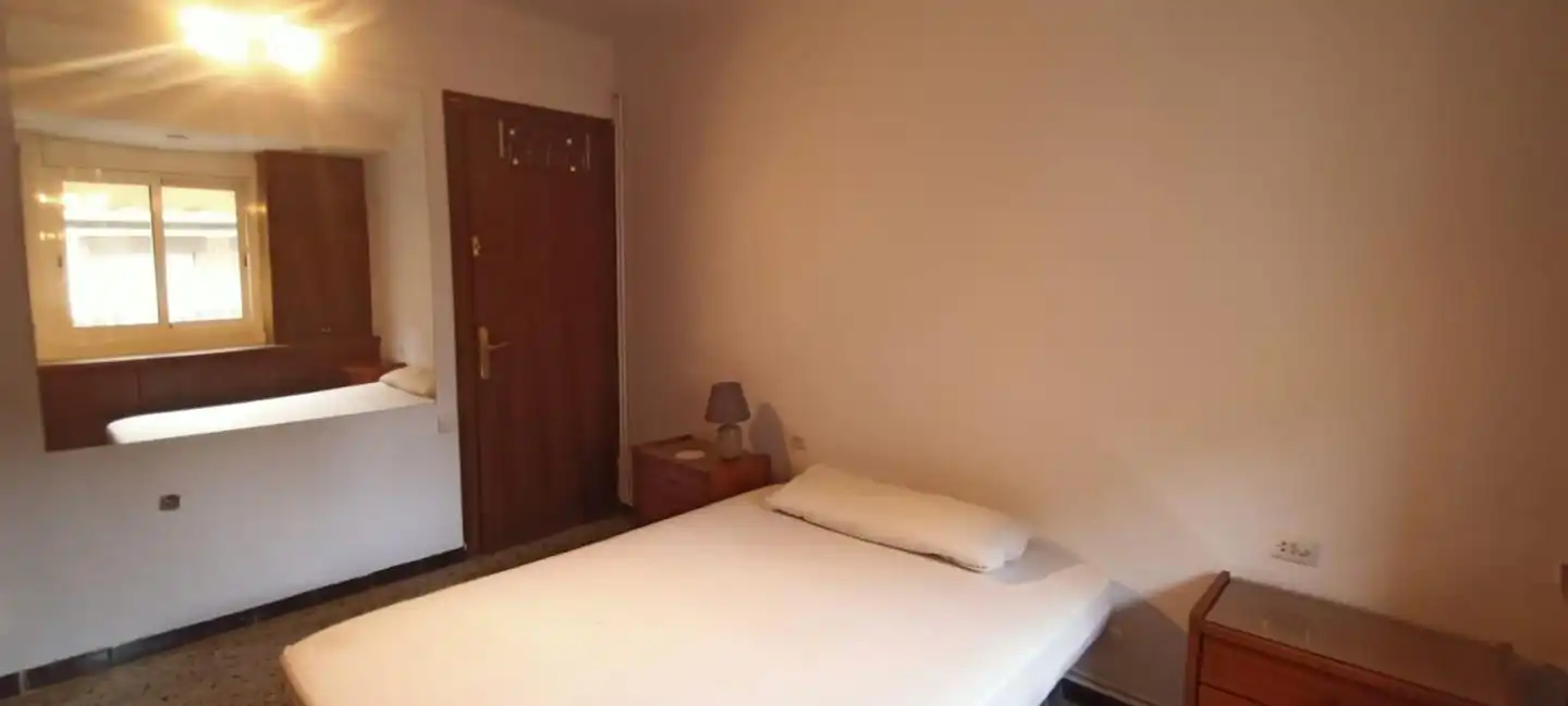 Habitación de Piso de alquiler en Terrassa con Amueblado