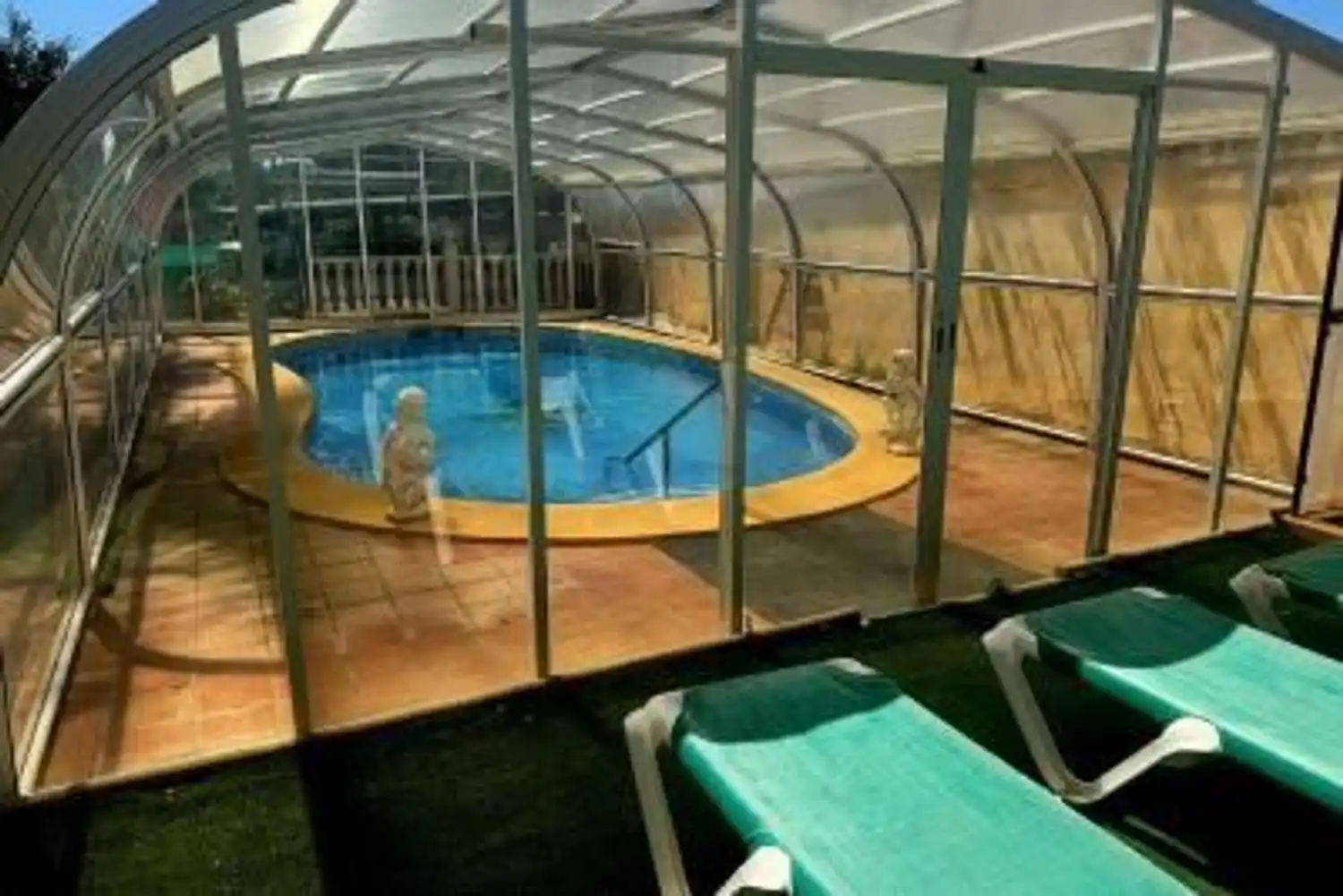 Piscina de Casa o chalet en venta en Marbella con Calefacción, Jardín privado y Trastero