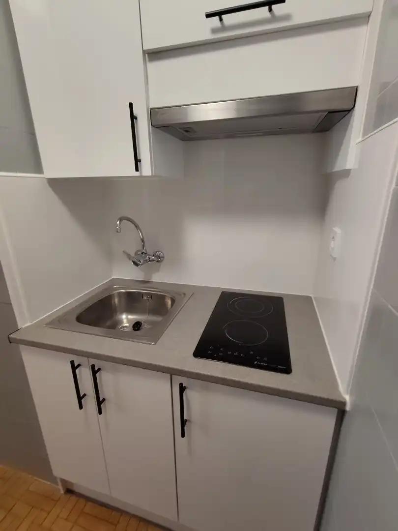Piso de alquiler en Carrer Nou de Sant Oleguer, 16, Nou Eixample Sud