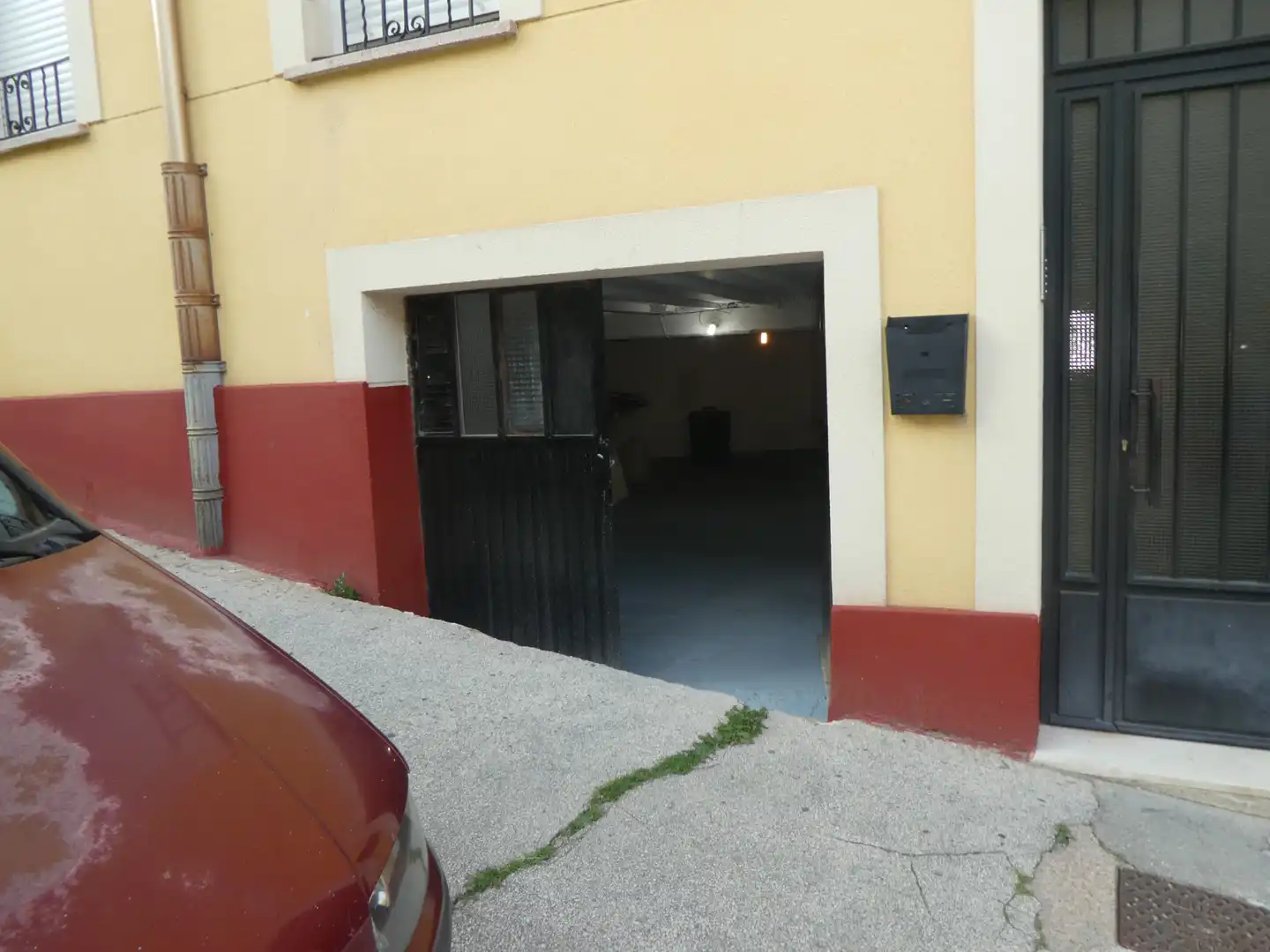 Parking de Local en venta en Burgos