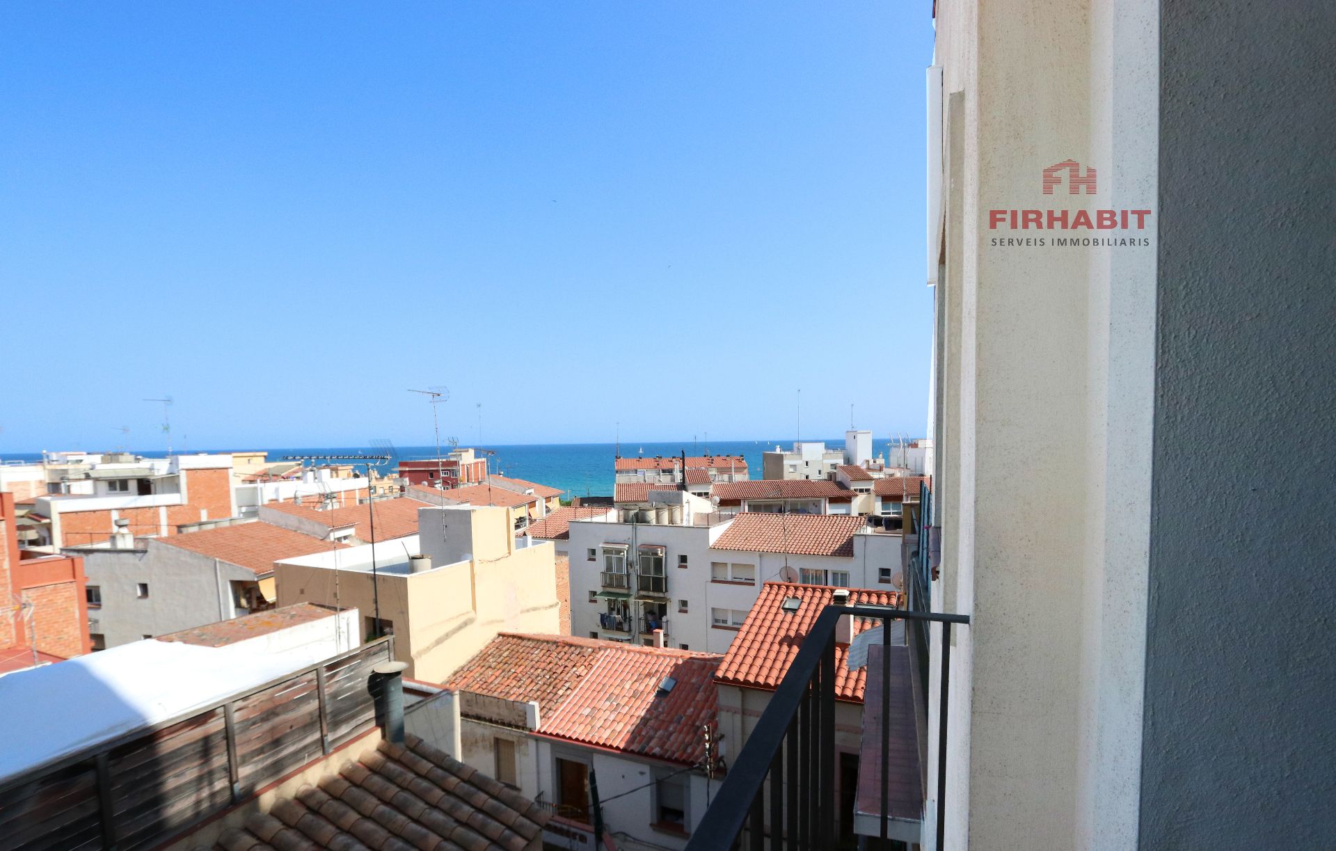 Exterior view of Flat for sale in Arenys de Mar  with Air Conditioner, Heating and Parquet flooring