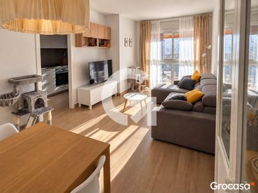 Piso con ascensor en venta en CL JOAN LLAVERIAS
