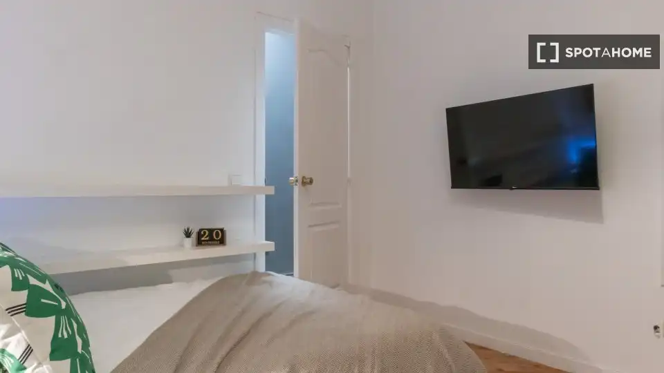 Room in Justicia - Chueca