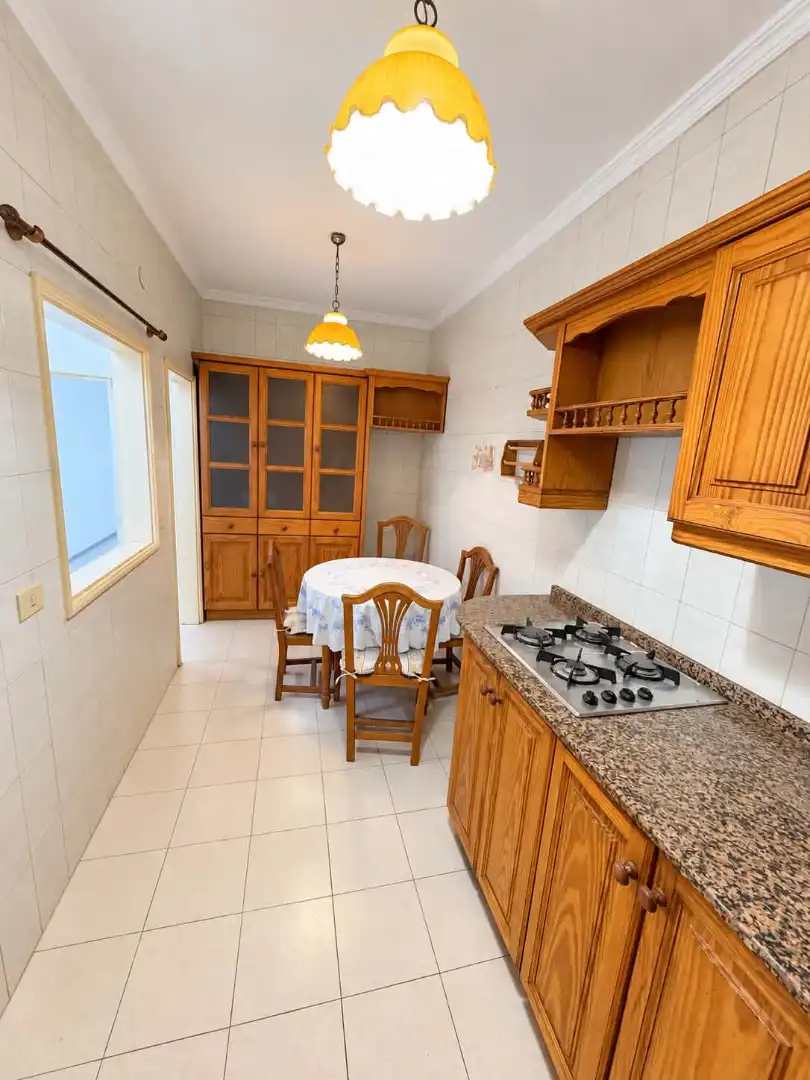Casa aparellada en venda a Centro - La Vega Alta, imagen 2